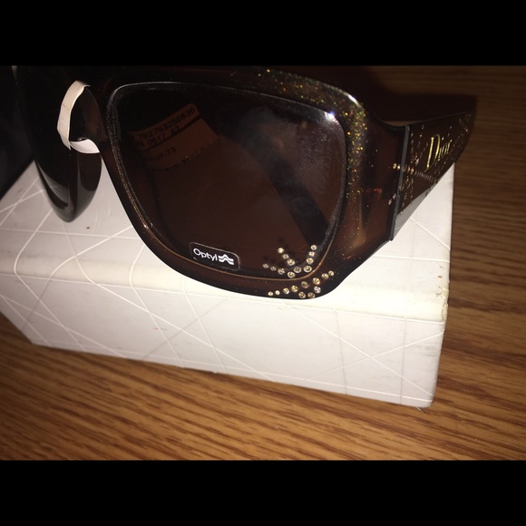 NEW DIOR 💯% authentic SPIDIOR crystal sunglasses - Picture 2 of 8